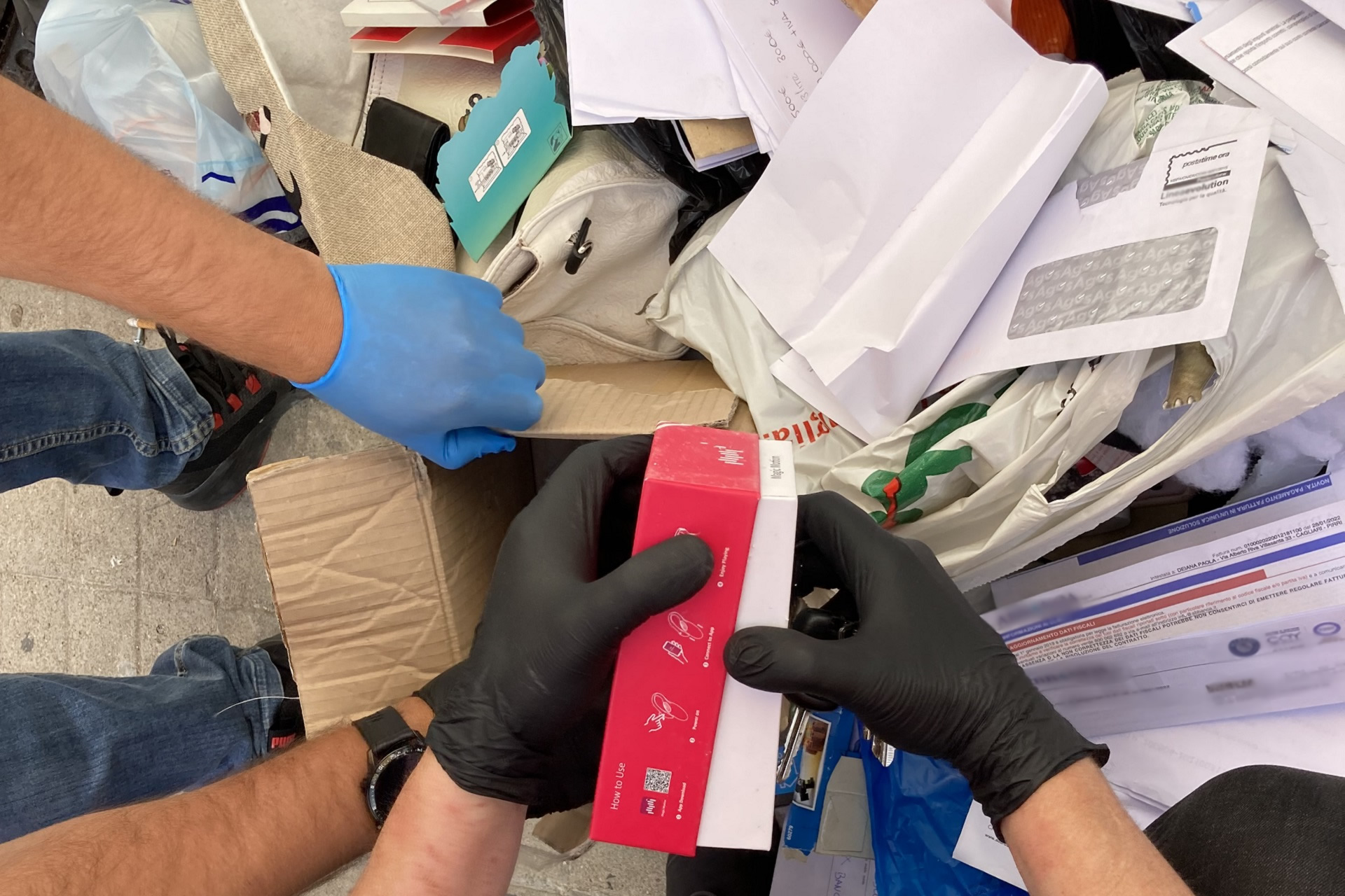 Cagliari contro l'abbandono dei rifiuti