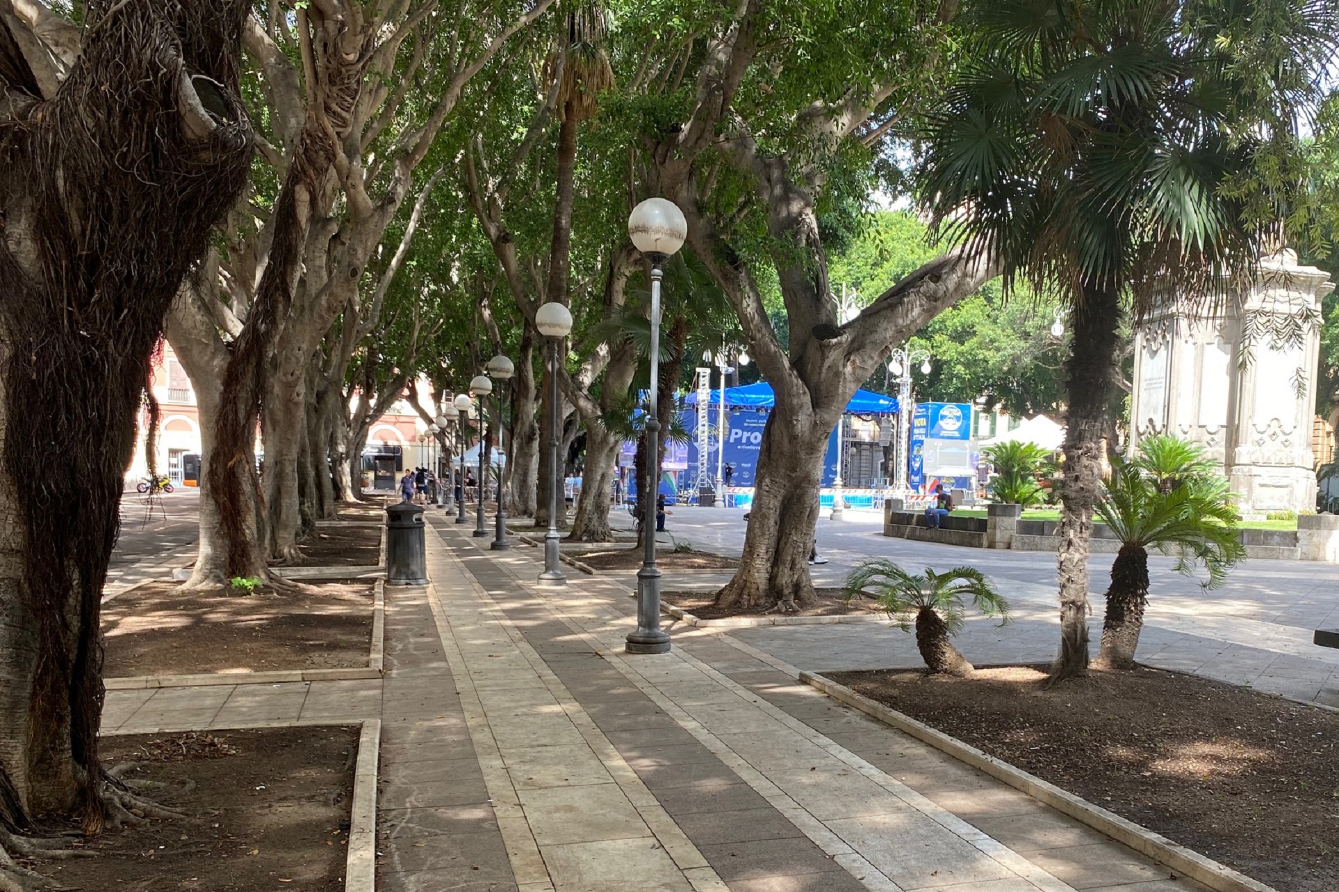 Cagliari - piazza Del Carmine (archivio)