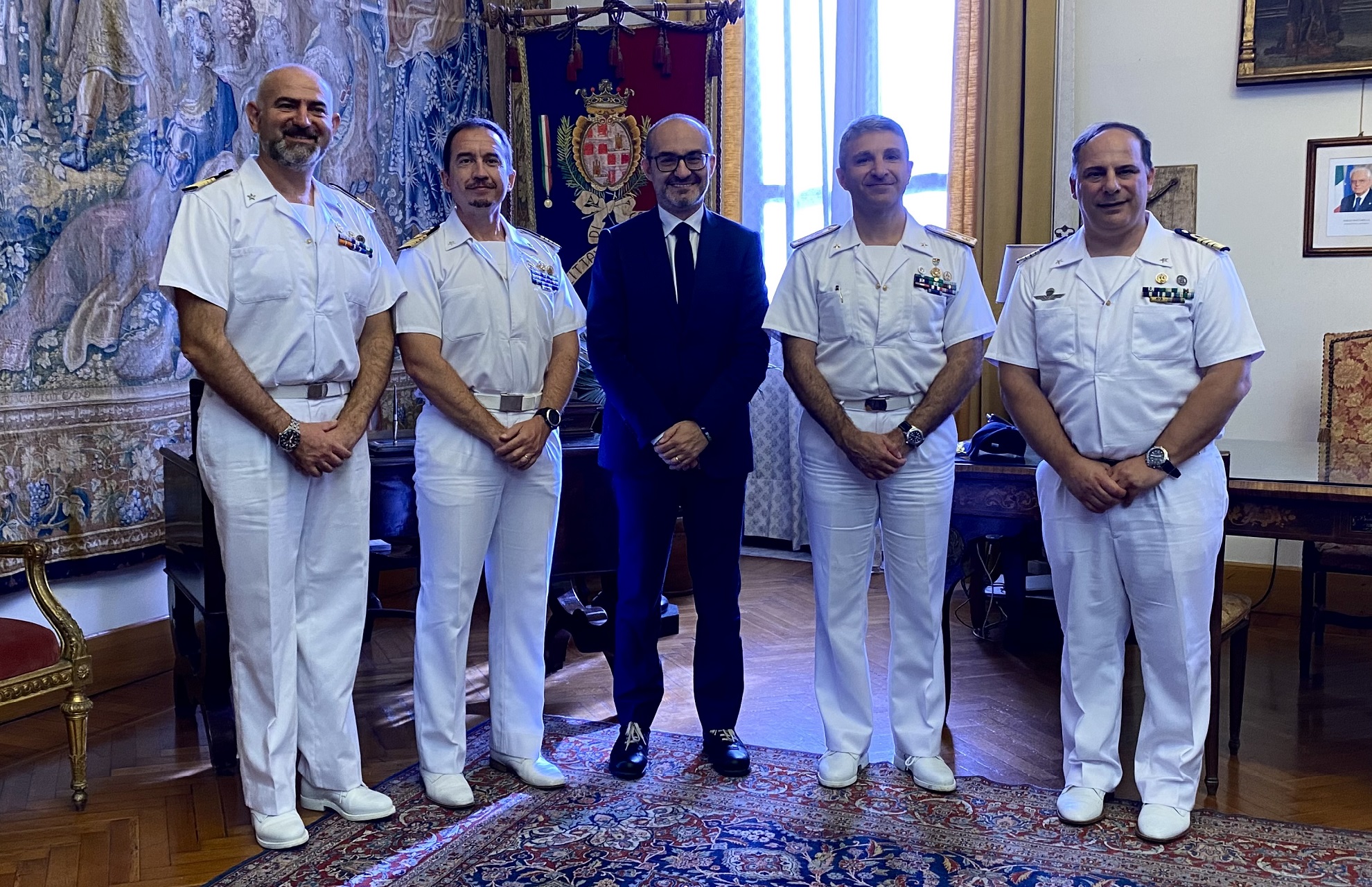 Sindaco Truzzu e contrammiraglio Rinaldi