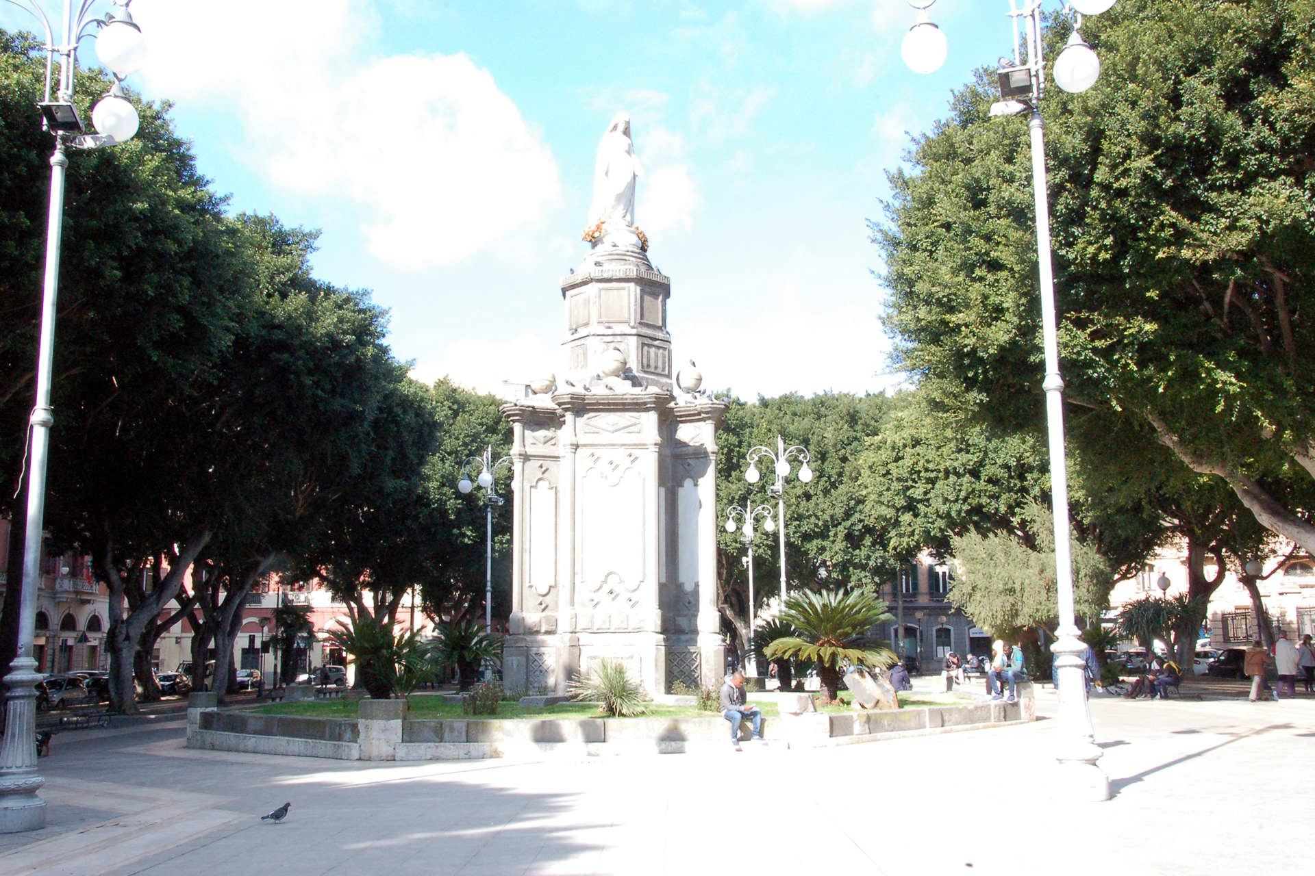 Piazza del Carmine