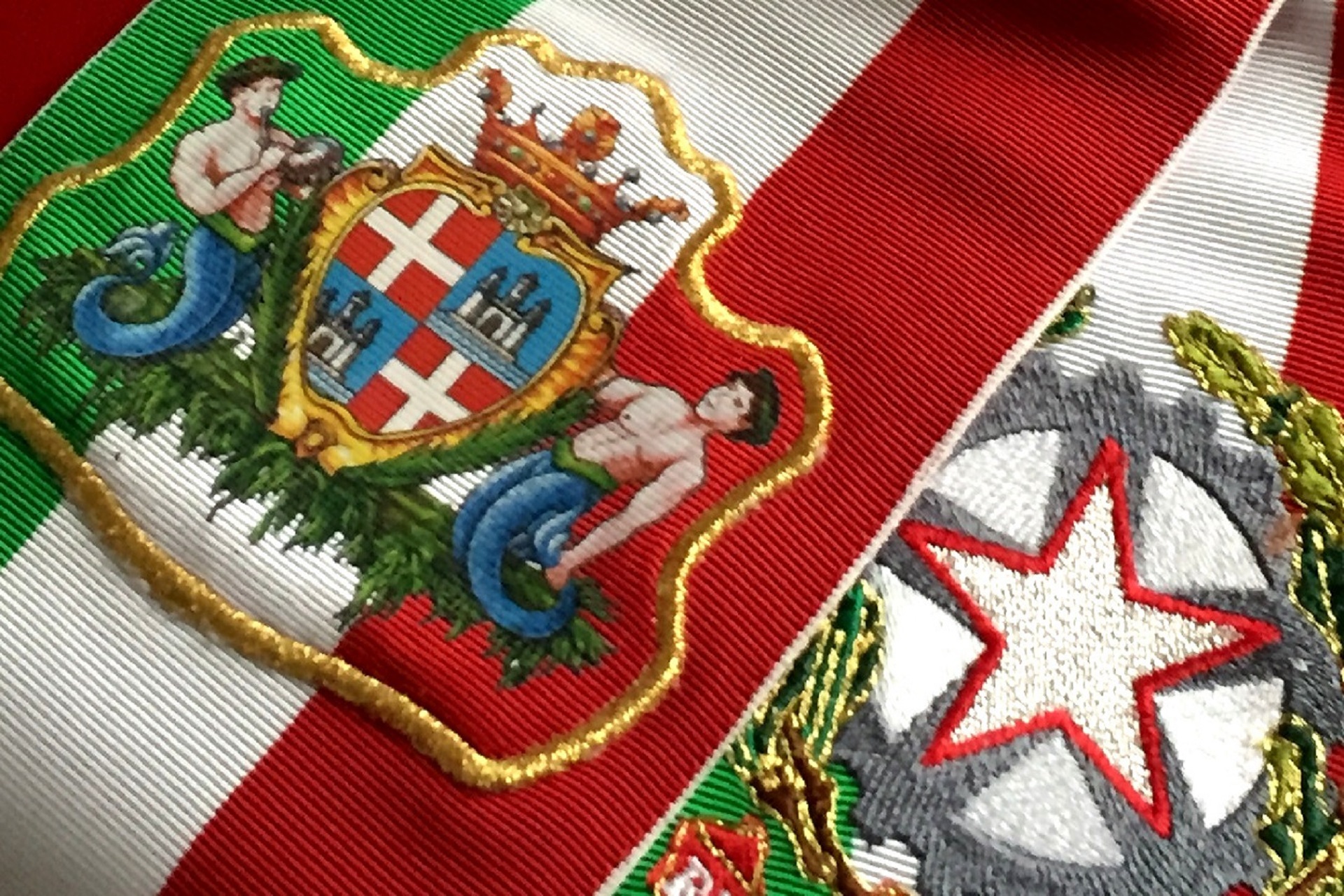 Stemma araldico Comune di Cagliari e Repubblica Italiana