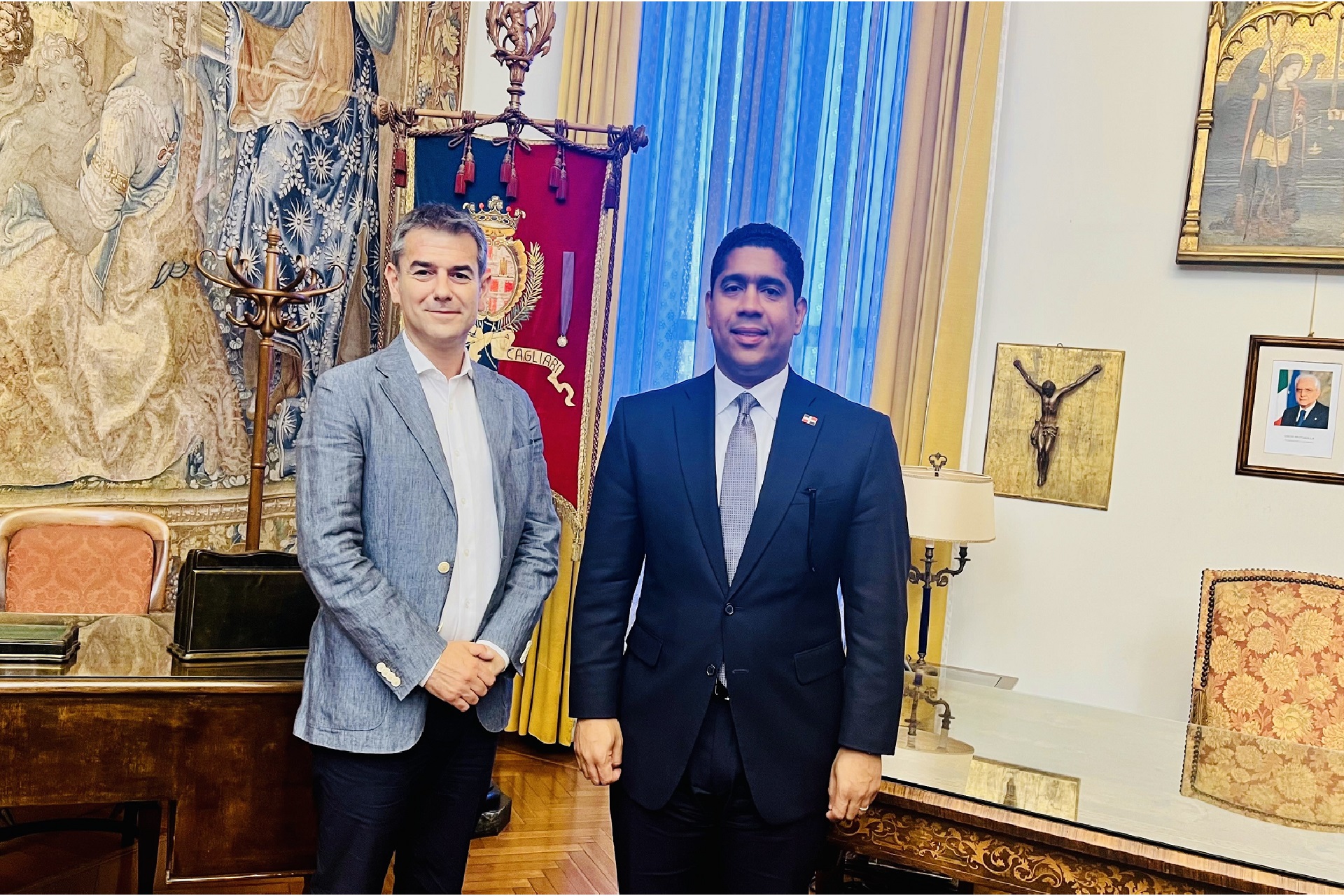 Massimo Zedda con Adolfo Pineda Espinosa