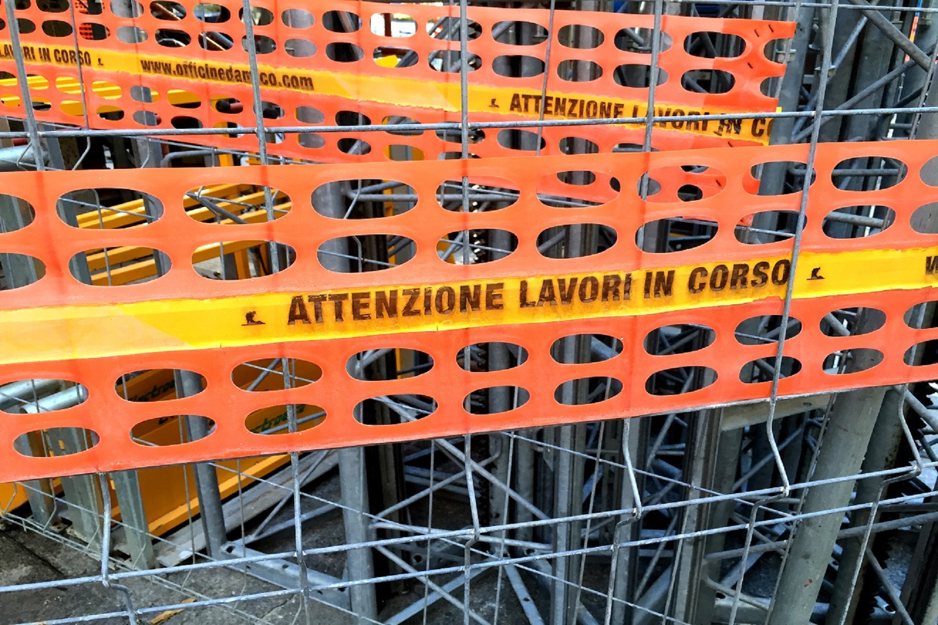 Segnaletica lavori stradali (archivio)