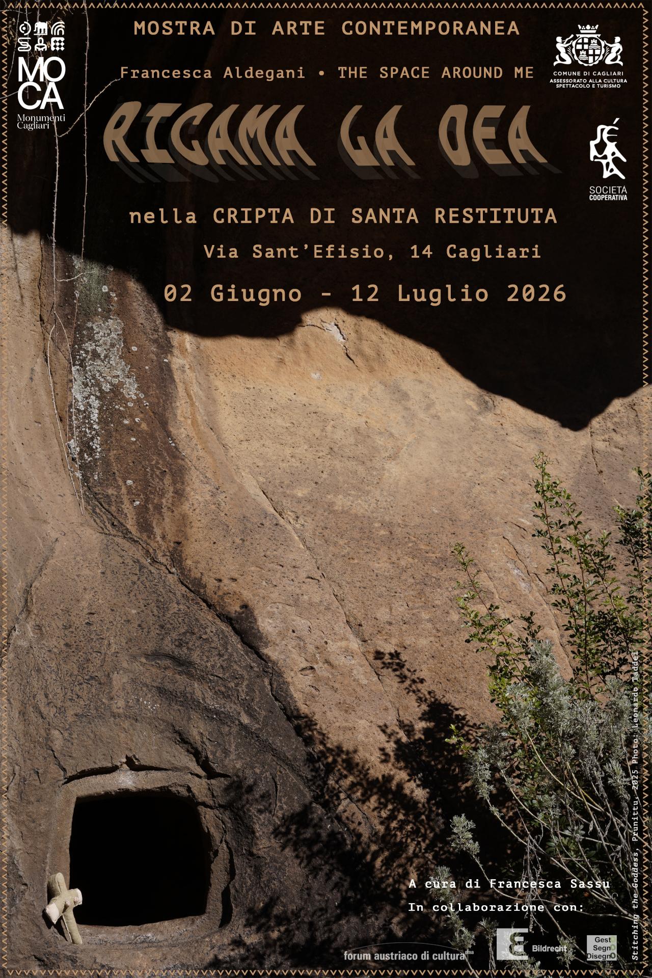 Cagliari - installazione d'arte contemporanea "Ricama la dea"