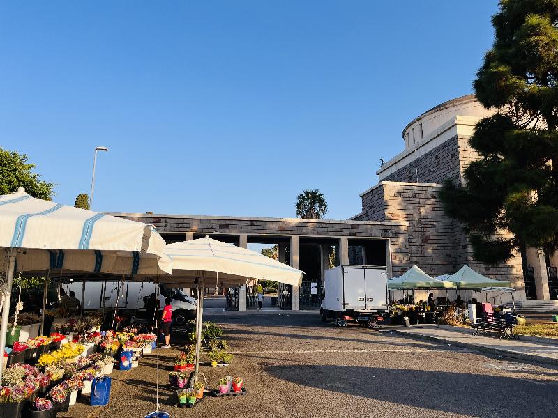 Cagliari - ingresso Cimitero San Michele (archivio)