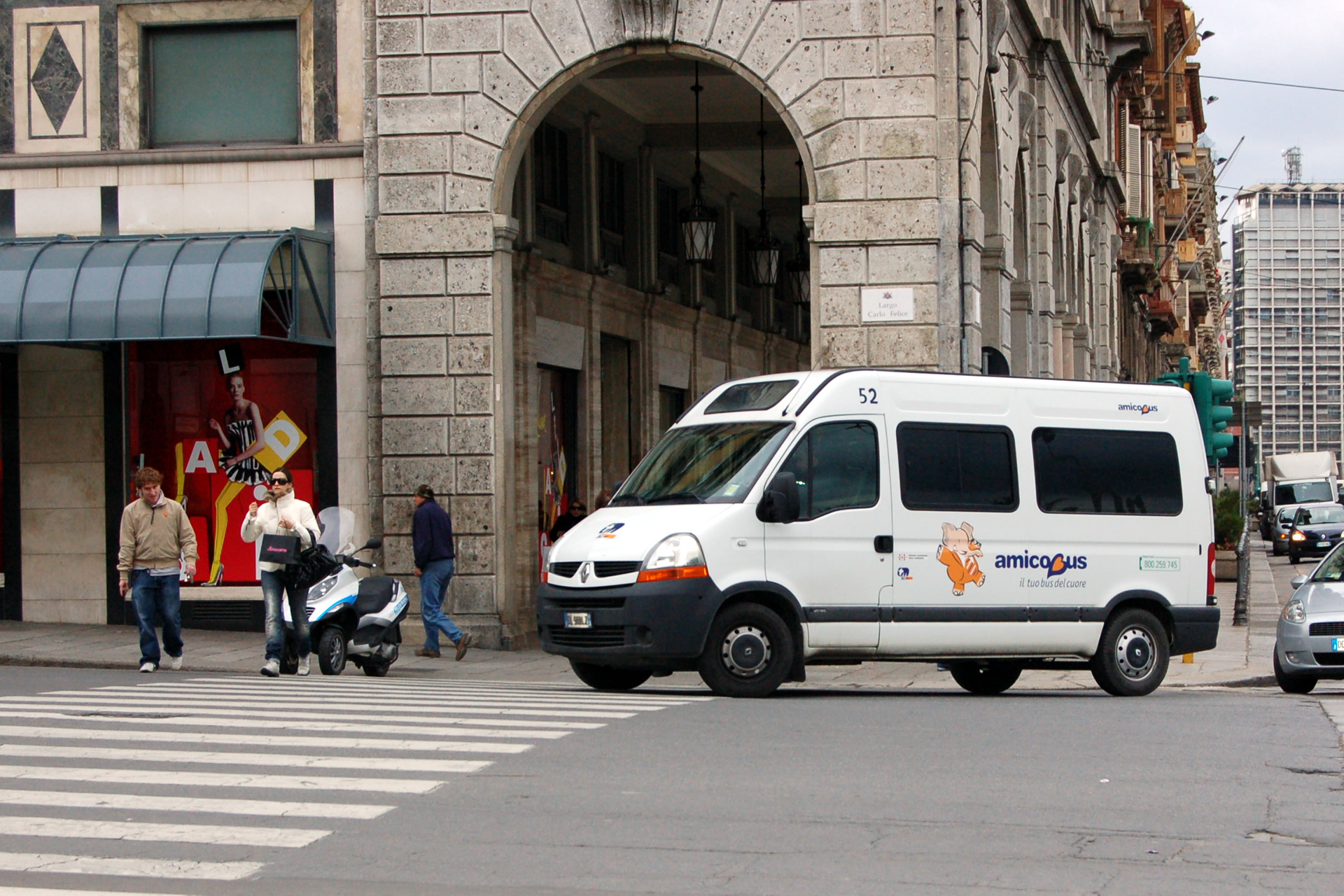 Amicobus, servizio Ctm di trasporto persone con disabilità