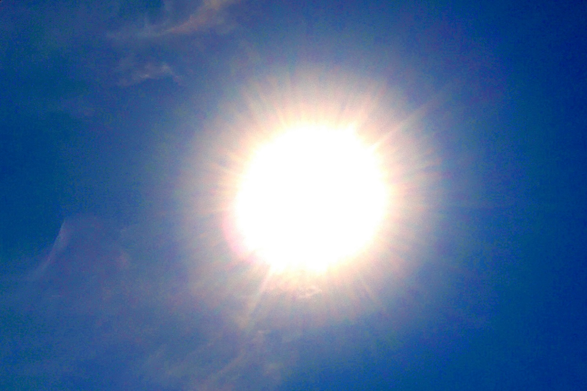 Cielo assolato (archivio)