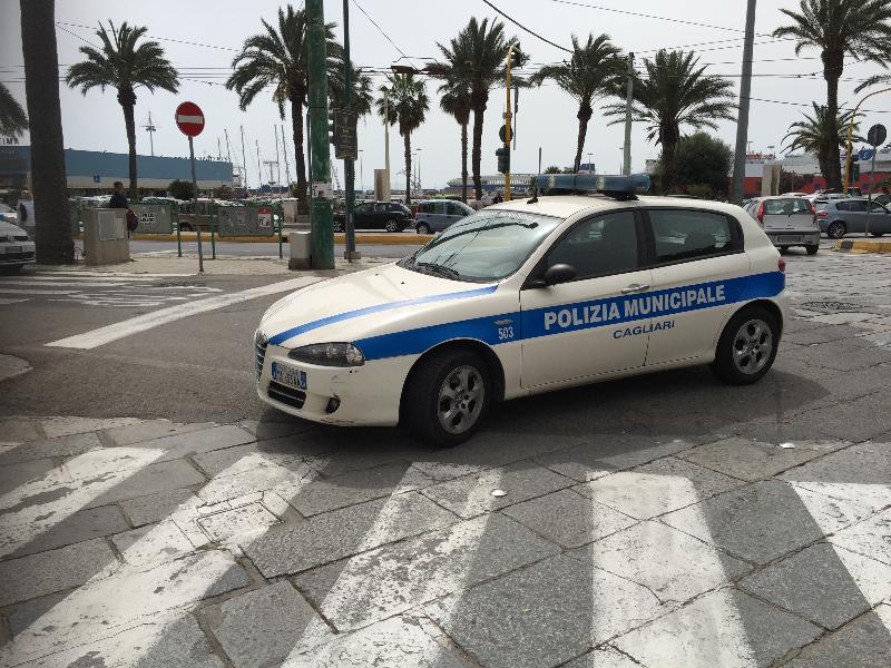 Polizia Locale Cagliari - controllo traffico (archivio)