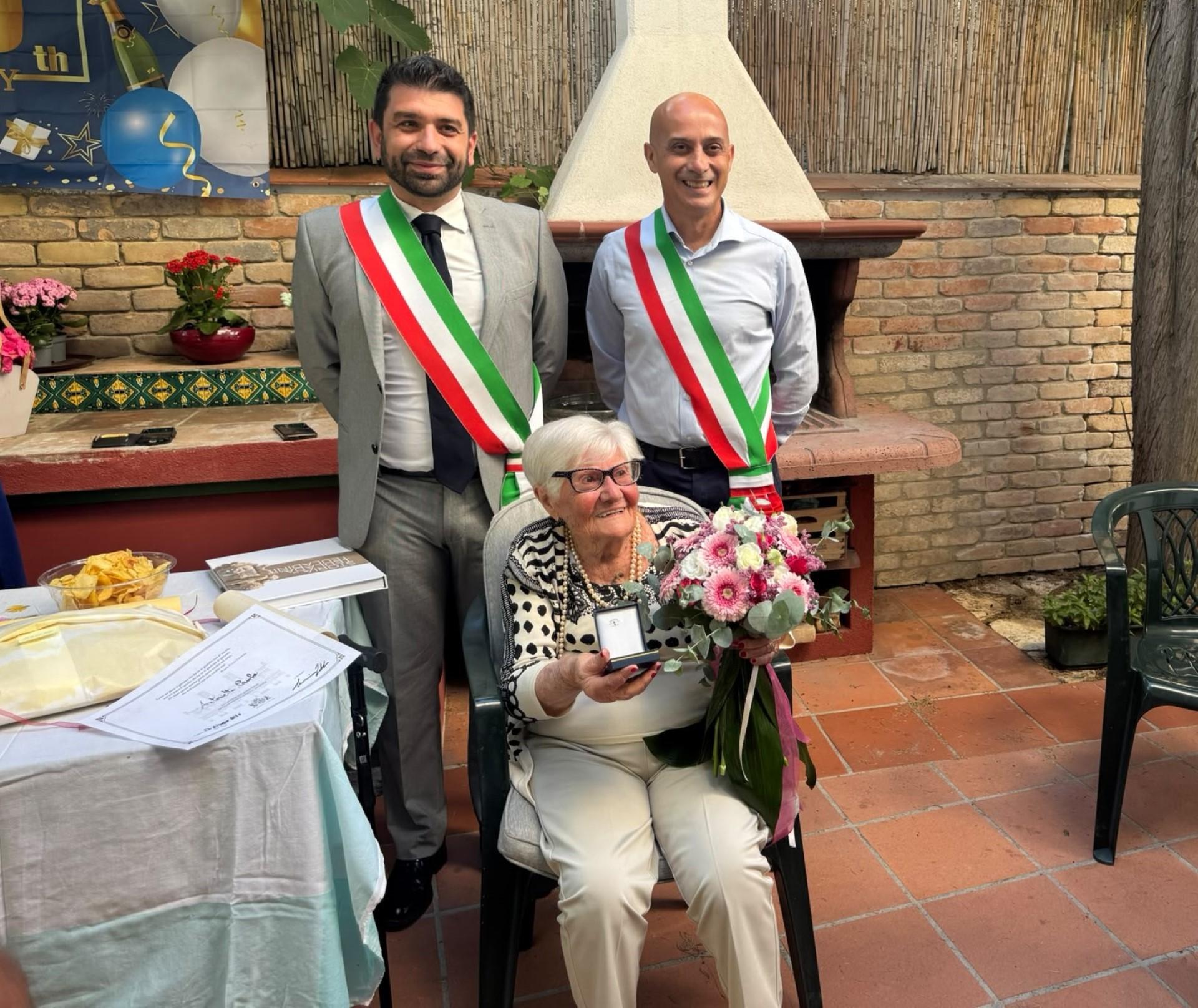 I 100 anni della dottoressa Antonietta Camba