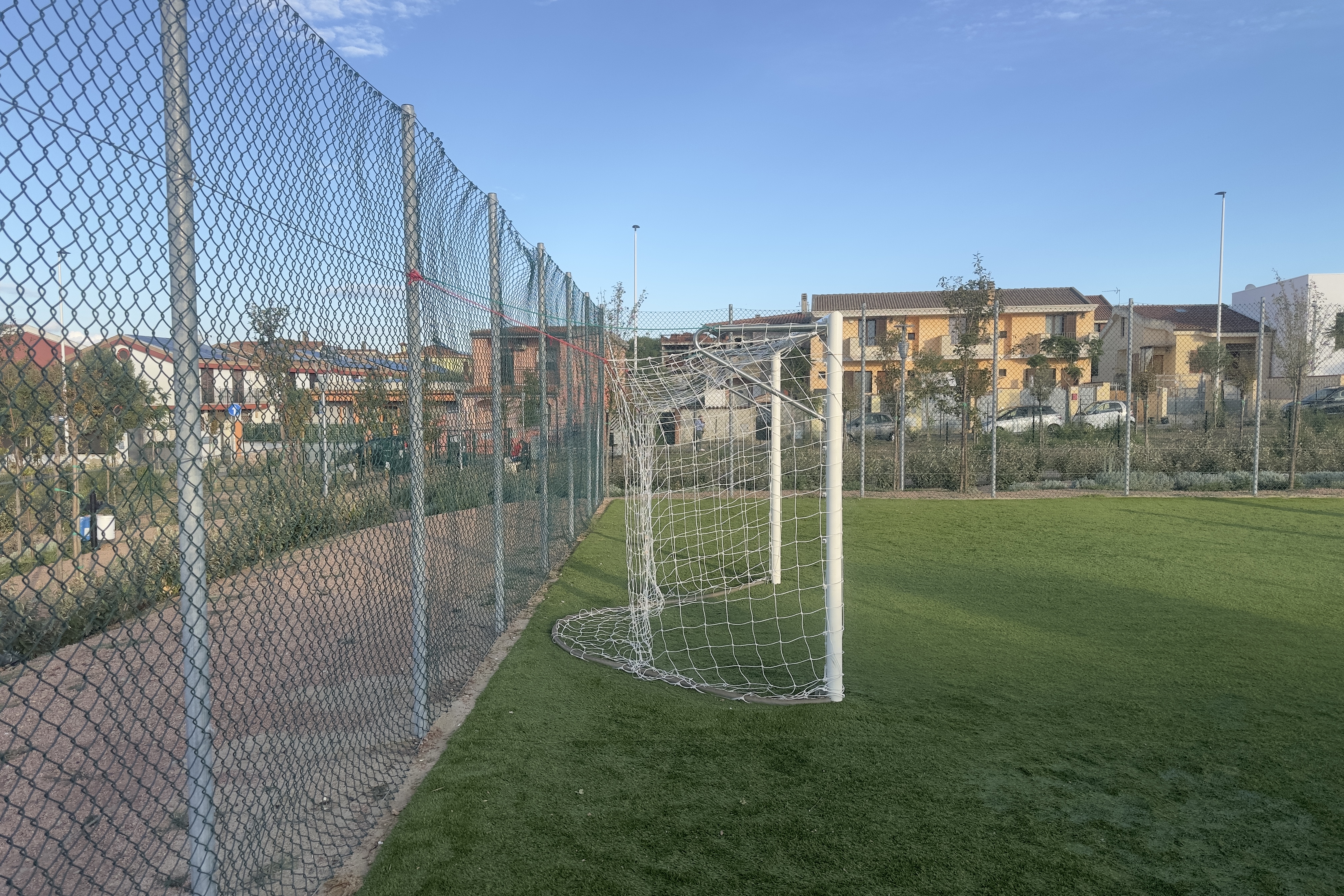 Il campo di via Fellini