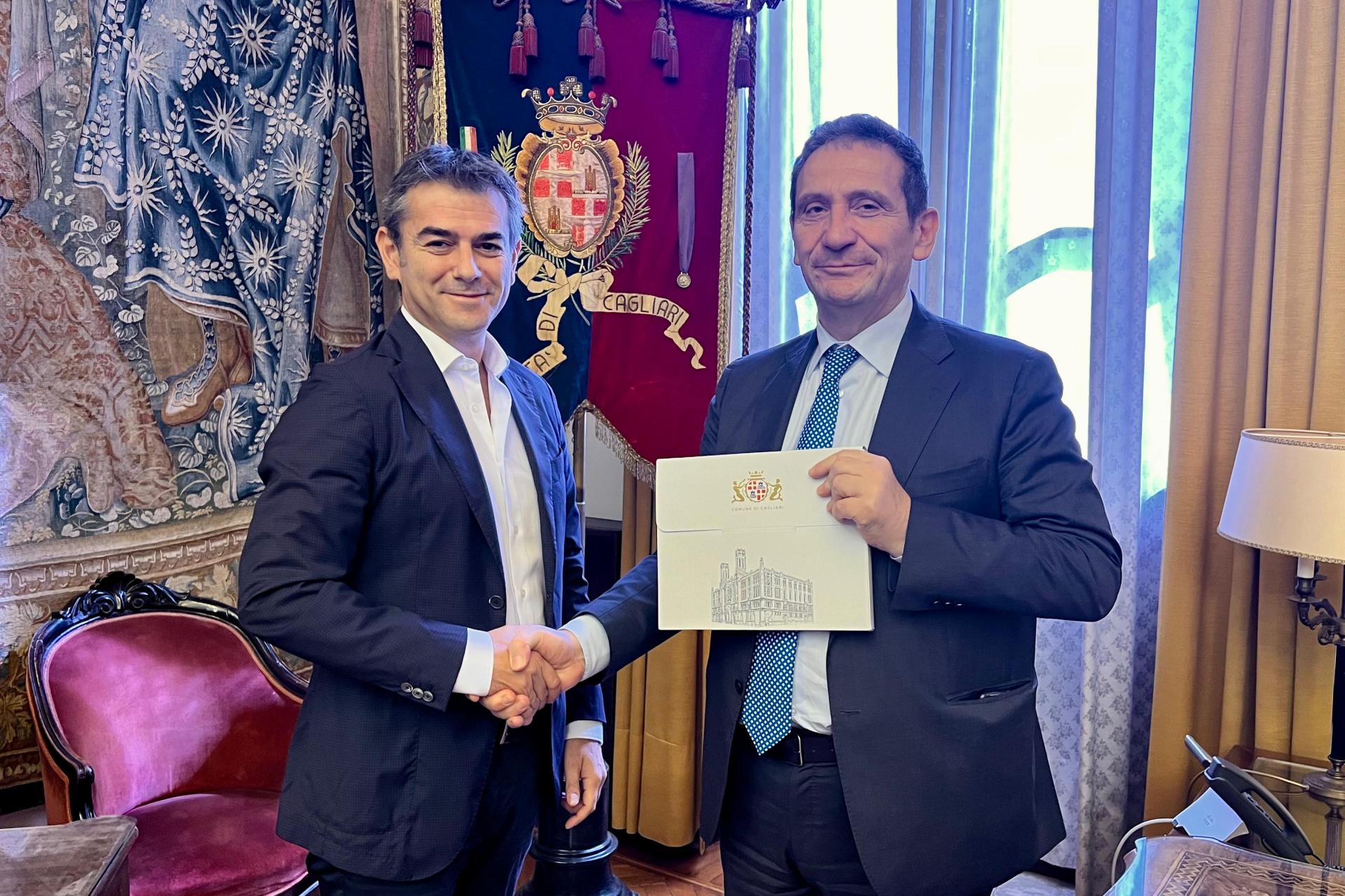 Il Sindaco Massimo Zedda e il Prefetto Giuseppe Castaldo