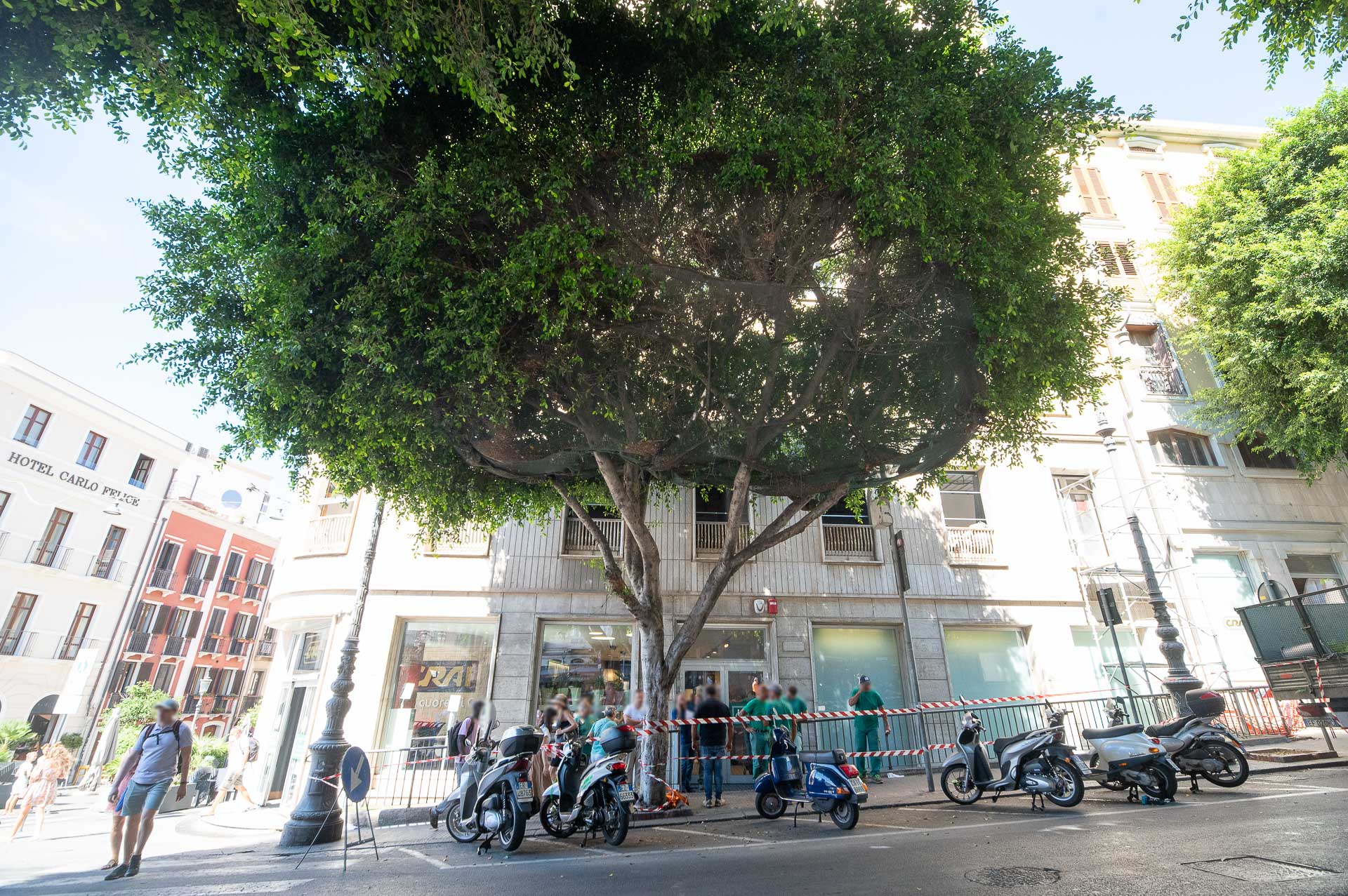 Piazza Yenne