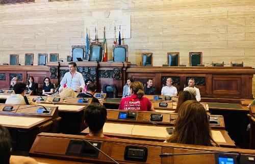 A Palazzo Bacaredda il sindaco Zedda incontra le Famiglie Arcobaleno