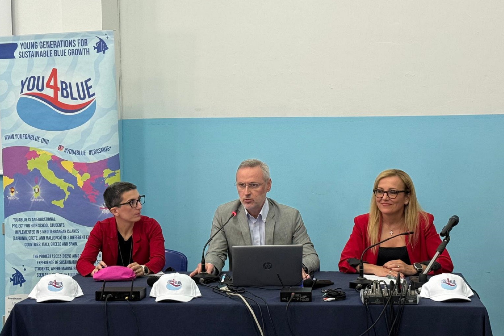 Le assessore Andreozzi e Giua Marassi alla presentazione del progetto "Pineta blu"