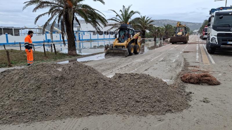Interventi per il ripristino nel lungomare Poetto