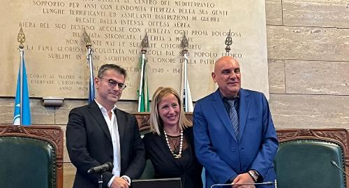 Firma del protocollo di collaborazione tra Comune - Asl 8