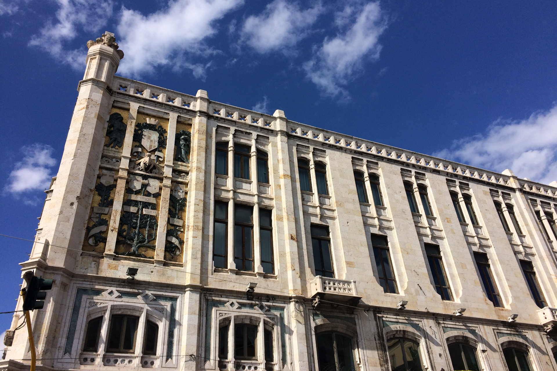 Palazzo civico di via Roma