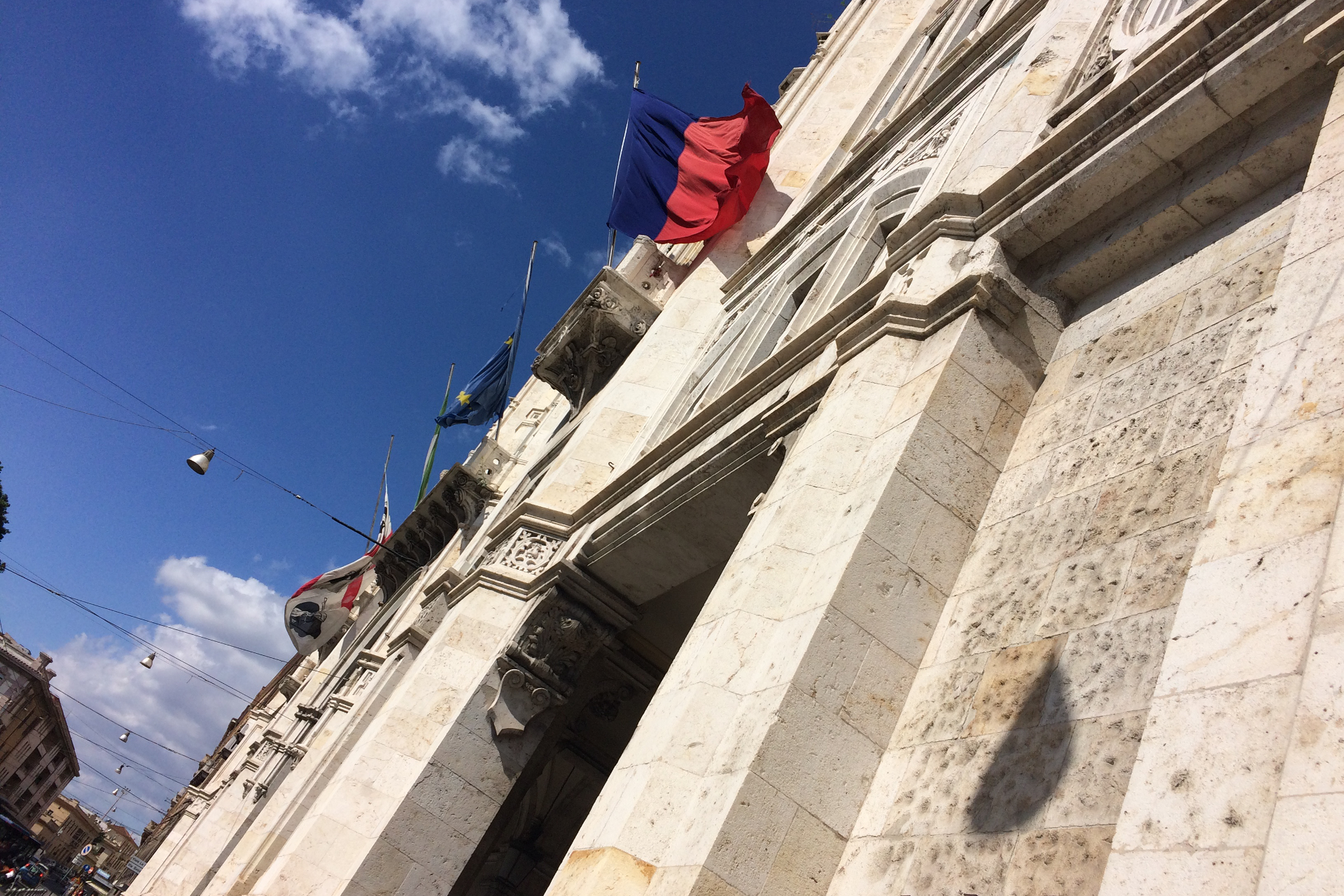 Palazzo civico di via Roma
